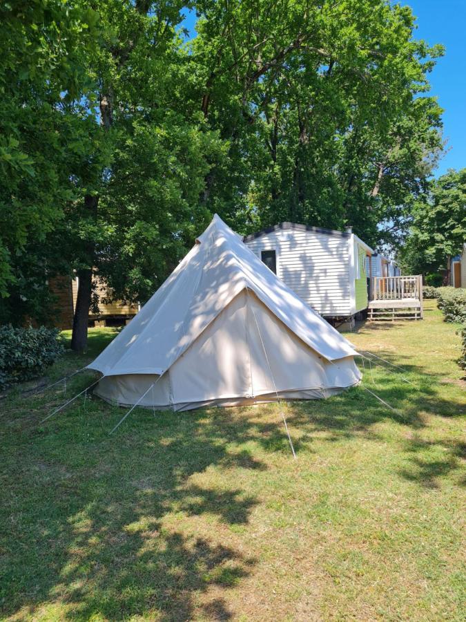 Camping Fleur D'Oleron Saint-Pierre-d'Oleron Ngoại thất bức ảnh